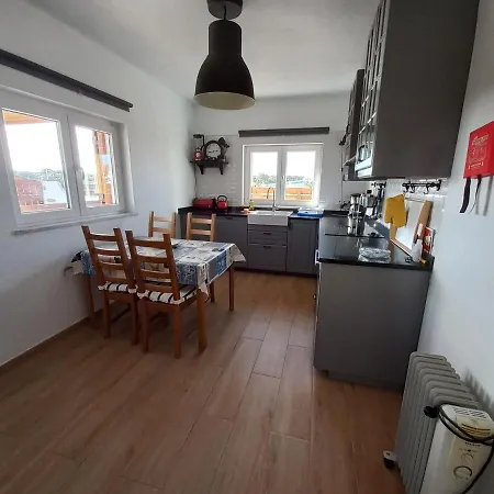 Casa Pinheirinho * 萨格里什